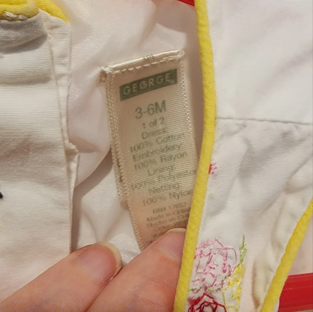 George Y2K Vtg Yellow and White Floral Dress Infants Size 3-6 Months Girls